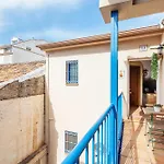 La Casita Azul
